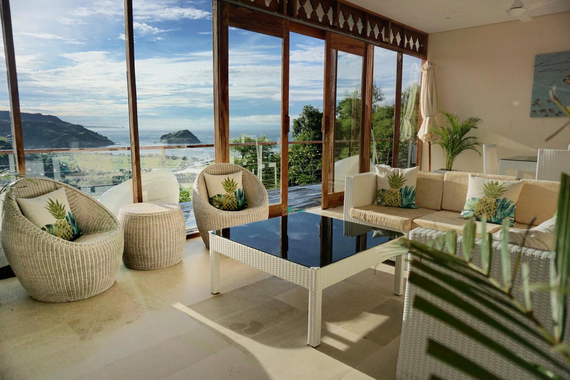 Villa Atas Pelangi Kuta (Lombok) Exterior foto