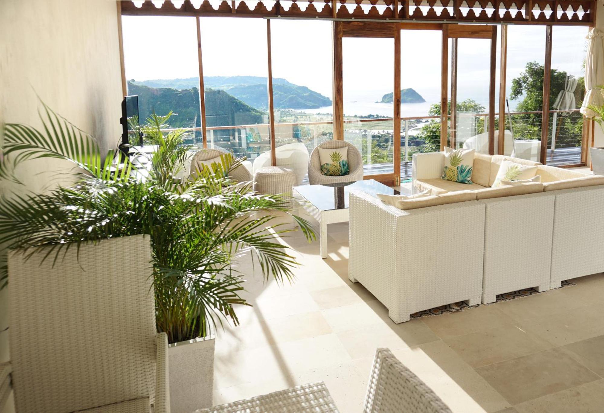 Villa Atas Pelangi Kuta (Lombok) Exterior foto